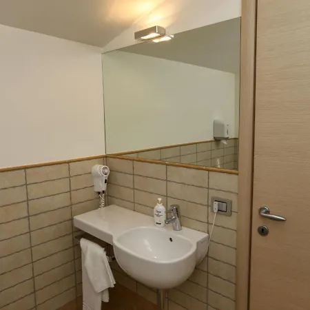 Cozy Farmhouse In With Swimming Pool * Montefano
