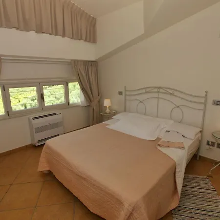 Cozy Farmhouse In With Swimming Pool Casa vacanze *